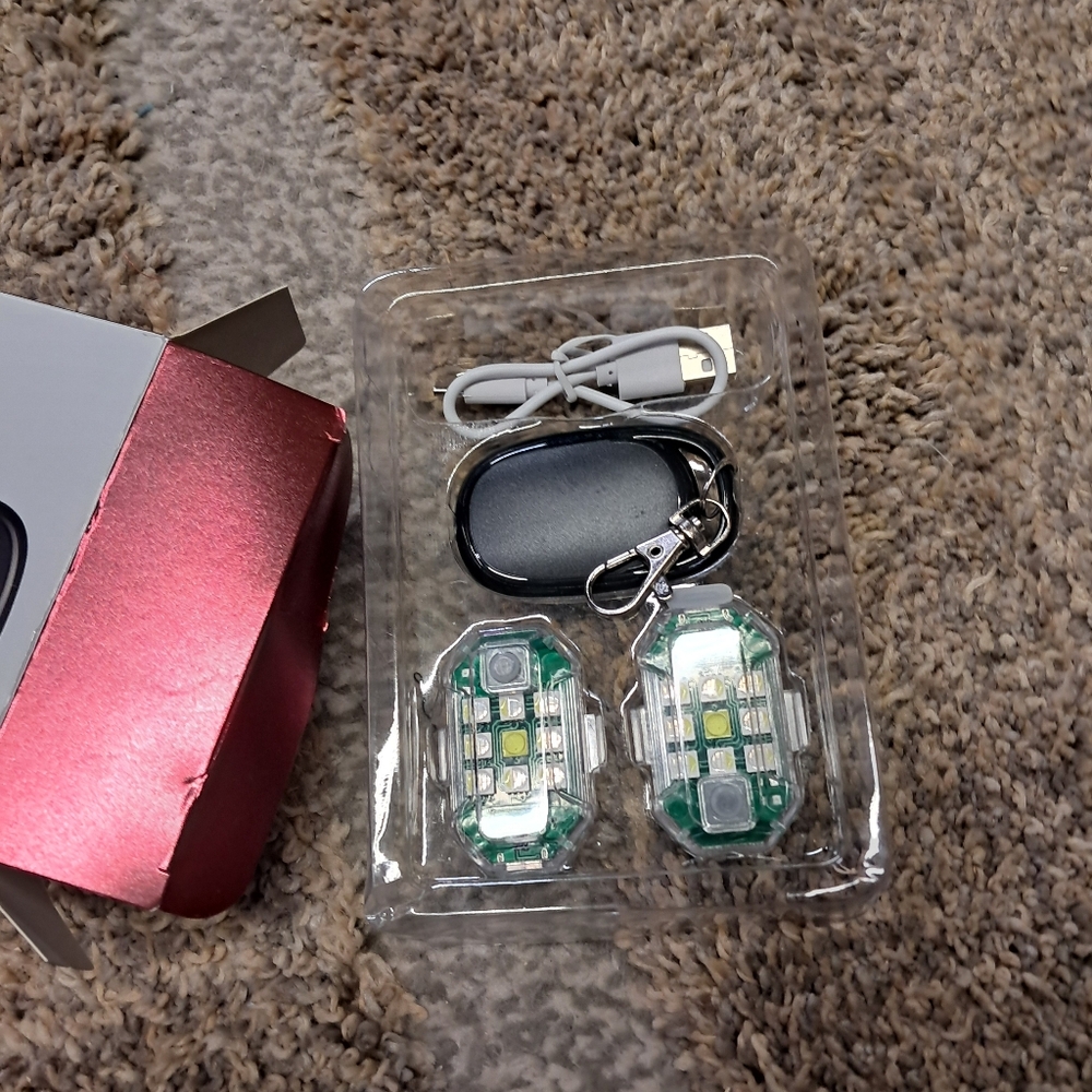 NET Explosion Warning Light with Remote Control 2 Pack - Picture 2 of 4